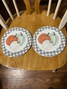 Round Quilted Pumpkin Placemats - Set of 2